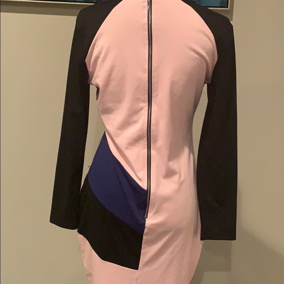 NWOT Sz XL Elegant Dress 29inch from admit to hem - Picture 3 of 6